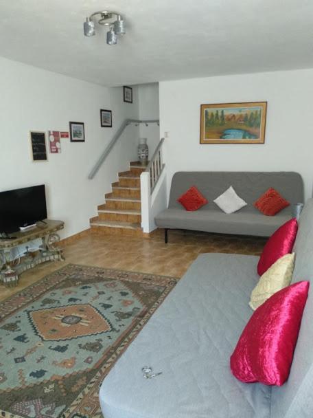 Home Village Vila do Bispo Ngoại thất bức ảnh