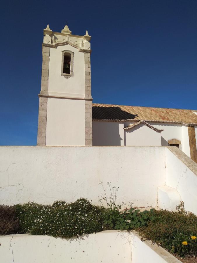 Home Village Vila do Bispo Ngoại thất bức ảnh