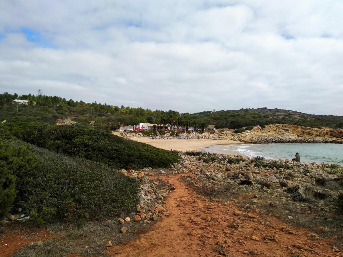 Home Village Vila do Bispo Ngoại thất bức ảnh